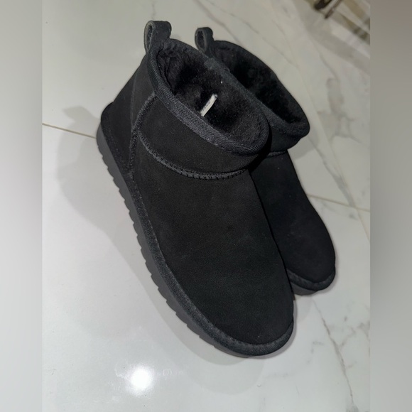 CUSHIONAIRE Boots Size 8 - Picture 5 of 5